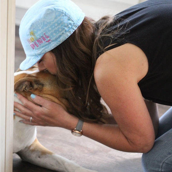 Meet your Posher, Lauren - Picture 5 of 7